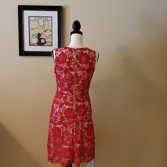 EASTER😇 Sheath Lace Red Dress w/Tan Lining - Picture 5 of 12